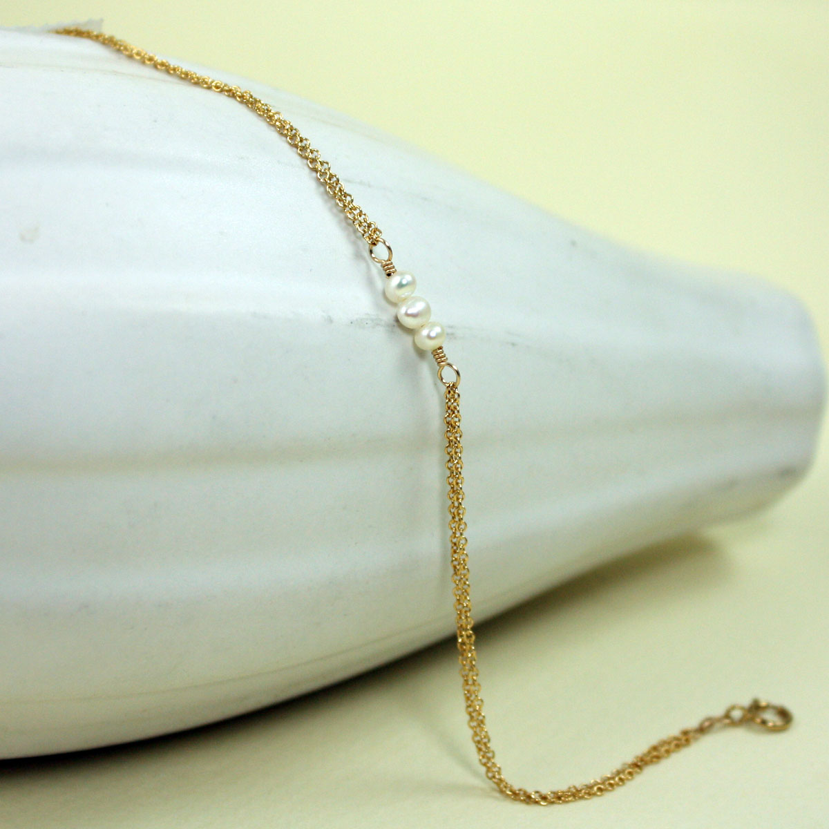 Handmade Freshwater Pearl and Gold Birthstone Bracelet